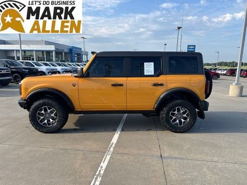 Used 2021 Ford Bronco Badlands AWD/4WD image 3