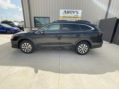 Used 2025 Subaru Outback Premium AWD/4WD image 26