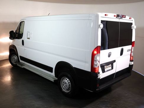 Used 2025 RAM ProMaster 2500 w/ U-Haul Equipment Group FWD image 2