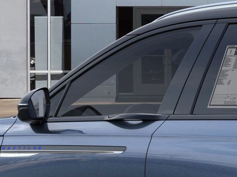 New 2026 Lincoln Nautilus Reserve image 20