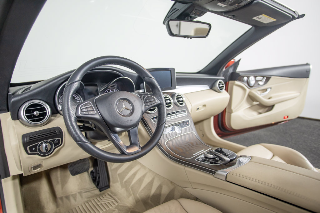 Used 2018 Mercedes-Benz C 300 Cabriolet image 7