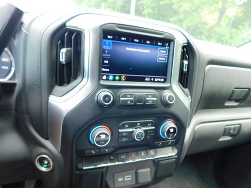 Used 2020 Chevrolet Silverado 1500 LT w/ All-Star Edition AWD/4WD image 9