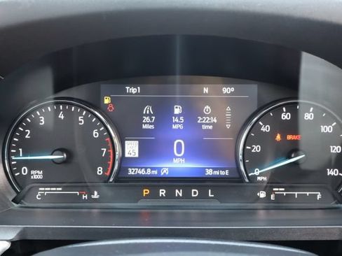 Used 2023 Ford Explorer XLT w/ Equipment Group 202A AWD/4WD image 19