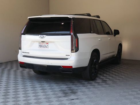 Used 2022 Cadillac Escalade Sport Platinum w/ LPO, ONYX Package AWD/4WD image 9