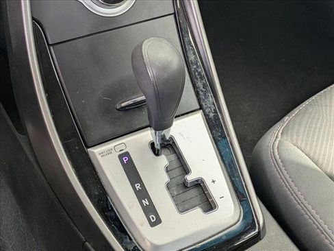 Used 2011 Hyundai Elantra GLS FWD image 10