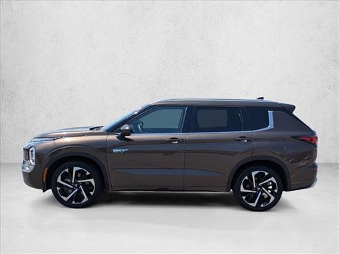 Used 2023 Mitsubishi Outlander SEL AWD/4WD image 20