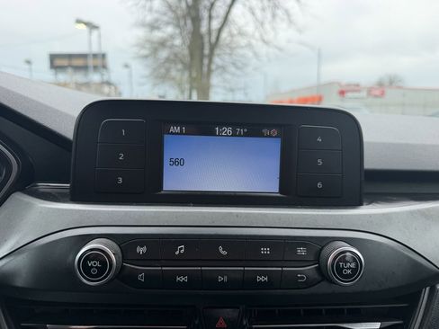 Used 2020 Ford Escape S image 32