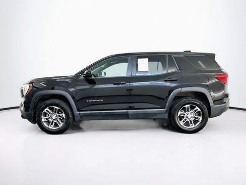 Used 2025 GMC Terrain Elevation image 4