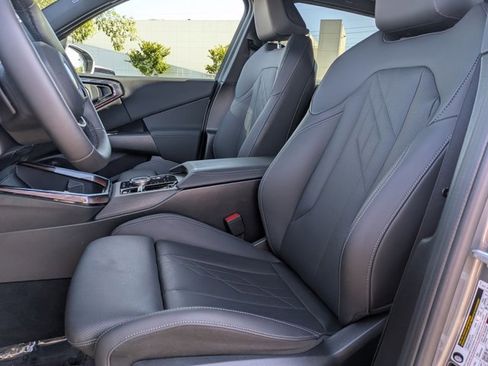 Used 2025 BMW X3 xDrive30i w/ Convenience Package image 16