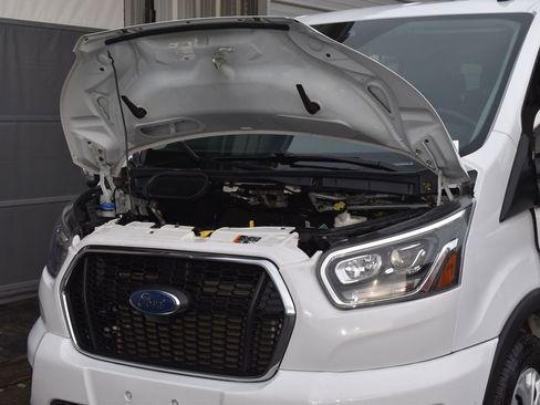 Used 2023 Ford Transit 350 XLT image 19