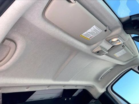 Used 2025 RAM ProMaster 2500 w/ U-Haul Equipment Group FWD image 19