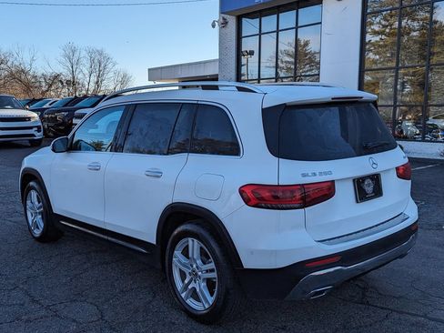Used 2023 Mercedes-Benz GLB 250 4MATIC image 10
