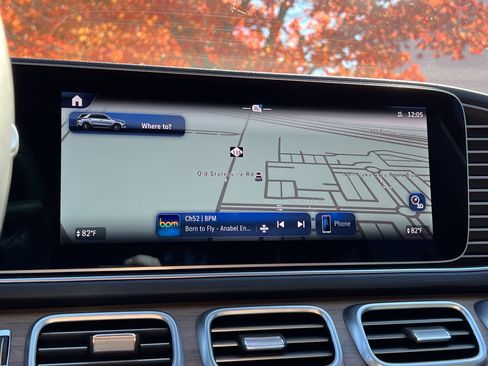 Certified 2025 Mercedes-Benz GLE 450 4MATIC image 24