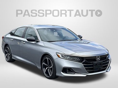 Used 2022 Honda Accord Sport image 6