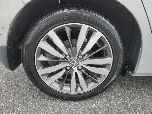 Used 2015 Honda Fit EX image 5