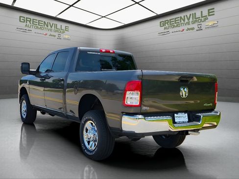 New 2024 RAM 2500 Tradesman w/ Chrome Appearance Group image 3