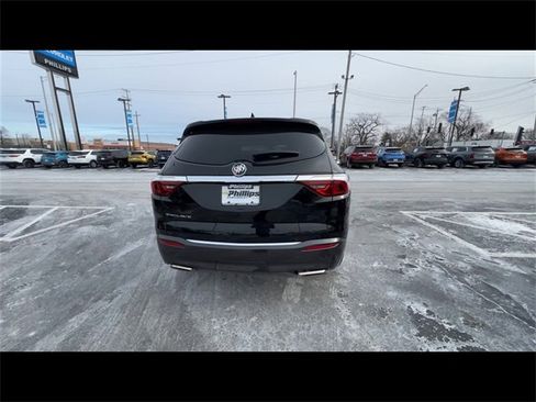 Certified 2023 Buick Enclave Essence image 7