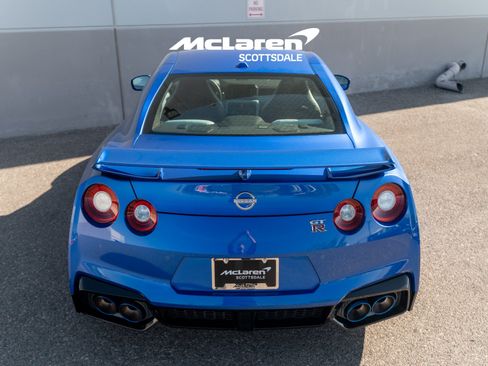 Used 2024 Nissan GT-R w/ Floor Mat Package AWD/4WD image 30