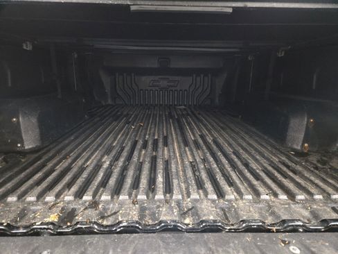 Used 2019 Chevrolet Silverado 1500 LT w/ All-Star Edition AWD/4WD image 13