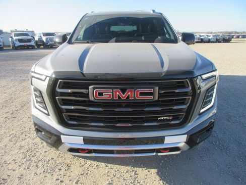 New 2026 GMC Yukon XL AT4 Ultimate image 10