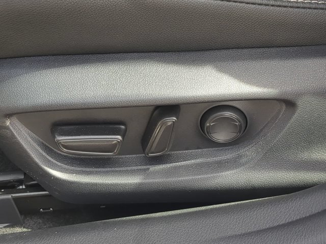 Certified 2026 Toyota Camry SE FWD image 20
