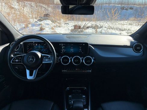 Used 2021 Mercedes-Benz GLA 250 4MATIC image 10