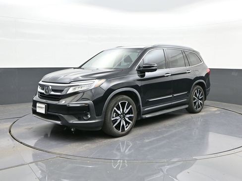 Used 2019 Honda Pilot Touring image 1