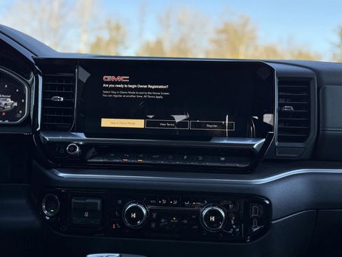 New 2026 GMC Sierra 1500 SLT w/ SLT Premium Plus Package image 19