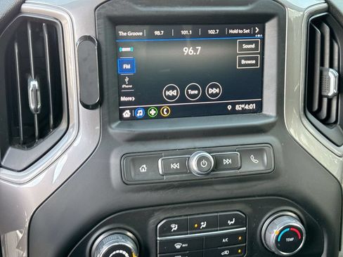 Used 2022 Chevrolet Silverado 1500 Custom RWD image 26