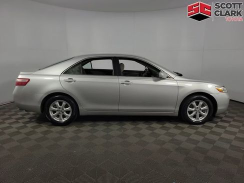 Used 2009 Toyota Camry LE image 10