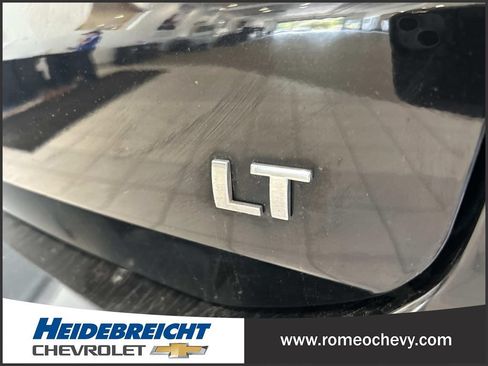 Certified 2021 Chevrolet Equinox LT FWD image 36