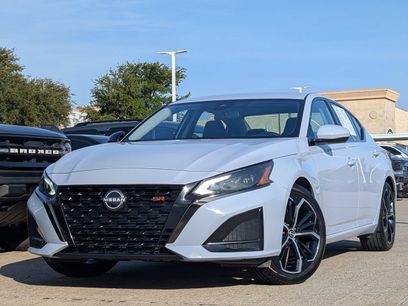 Used 2025 Nissan Altima 2.5 SR