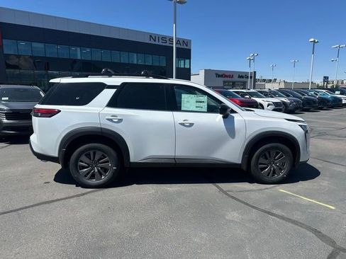 New 2026 Nissan Pathfinder SV AWD/4WD image 12