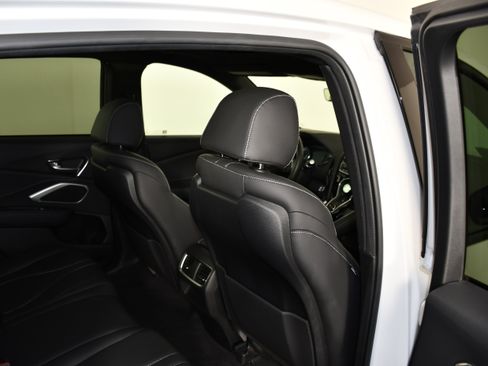 Certified 2025 Acura RDX SH-AWD image 43