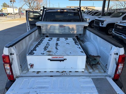 Used 2020 Ford F250 XL w/ Power Equipment Group image 18