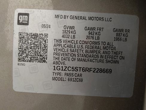 Used 2024 Chevrolet Malibu LS FWD image 33