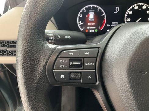 Certified 2025 Honda HR-V LX image 10