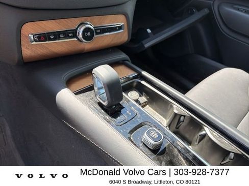 Used 2024 Volvo XC90 T8 Plus w/ Protection Package AWD/4WD image 10