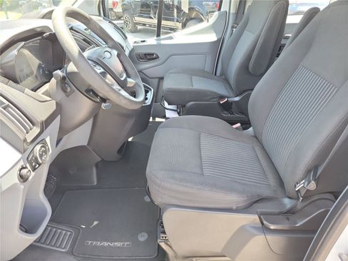 Used 2017 Ford Transit 350 XLT RWD image 17