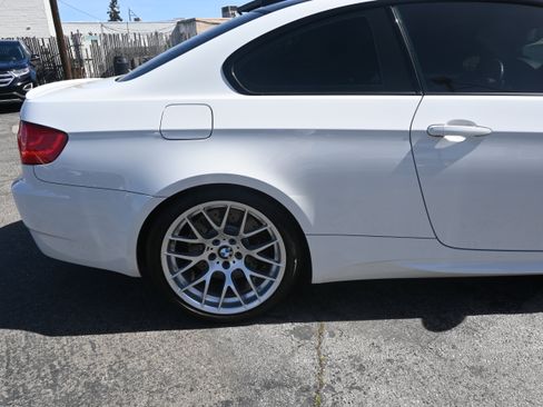 Used 2013 BMW M3 Coupe image 14