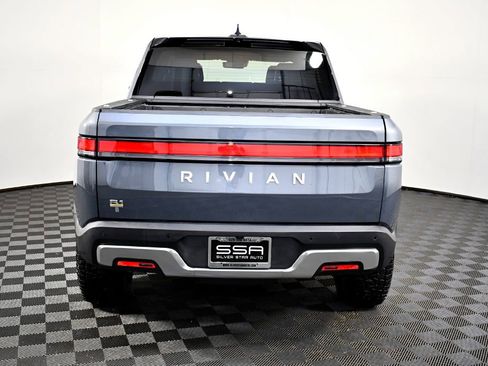 Used 2022 Rivian R1T Launch Edition image 6