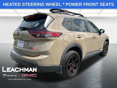 Used 2025 Nissan Rogue Rock Creek w/ Rock Creek Premium Package AWD/4WD image 3