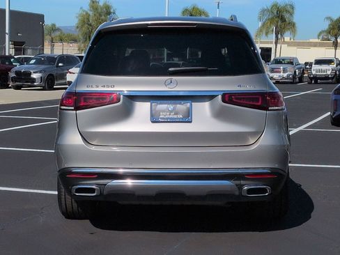Used 2020 Mercedes-Benz GLS 450 4MATIC image 9