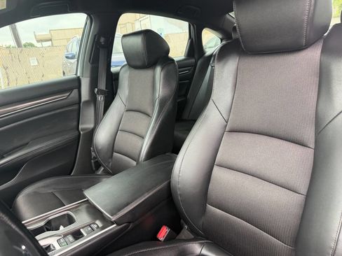 Used 2022 Honda Accord Sport image 5