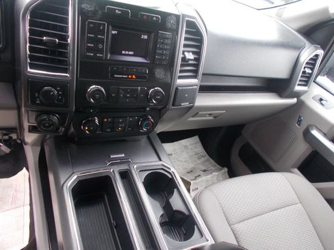 Used 2016 Ford F150 XLT w/ Equipment Group 301A Mid image 15