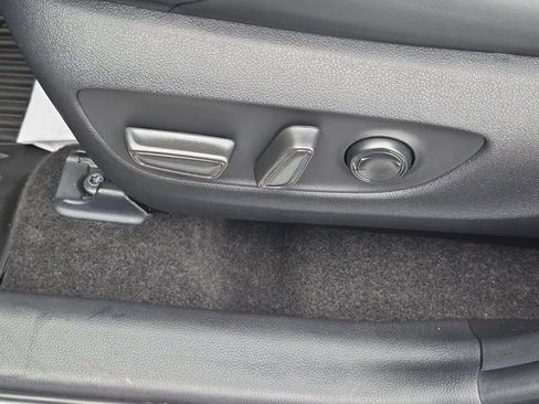 Used 2023 Toyota RAV4 XSE AWD/4WD image 36