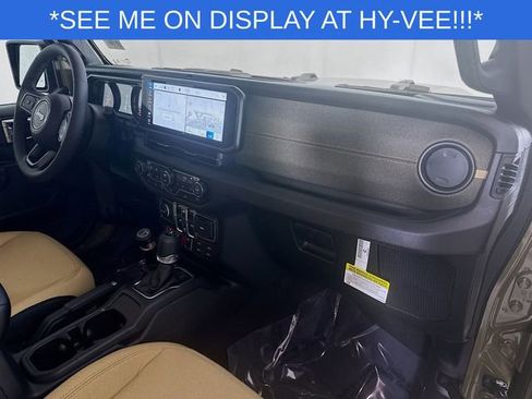 New 2026 Jeep Gladiator Sport AWD/4WD image 25