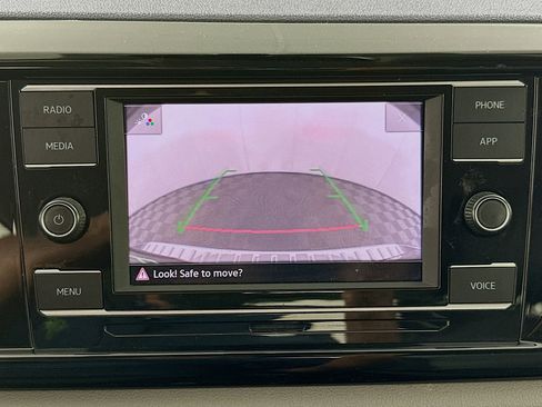 Used 2024 Volkswagen Taos S image 21