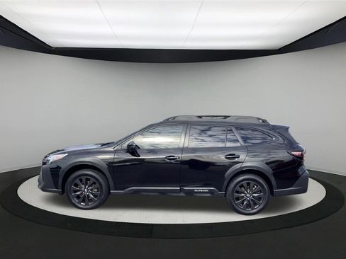 Used 2024 Subaru Outback Onyx Edition AWD/4WD image 5