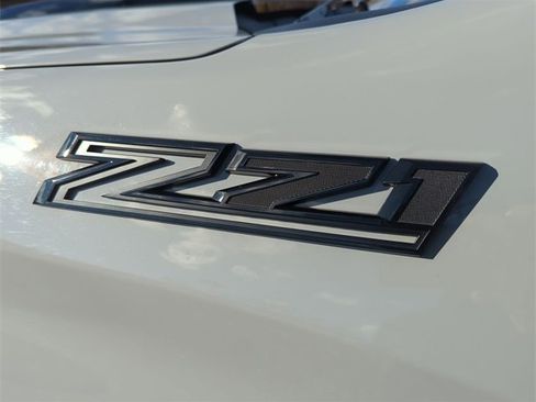 Certified 2024 Chevrolet Silverado 1500 LT Trail Boss w/ Convenience Package II image 32